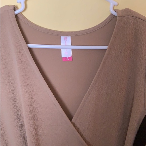 Body flattering dress - Picture 4 of 4